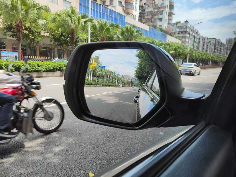 下图为后视镜升级效果