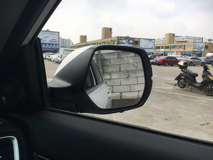 并线辅助系统
